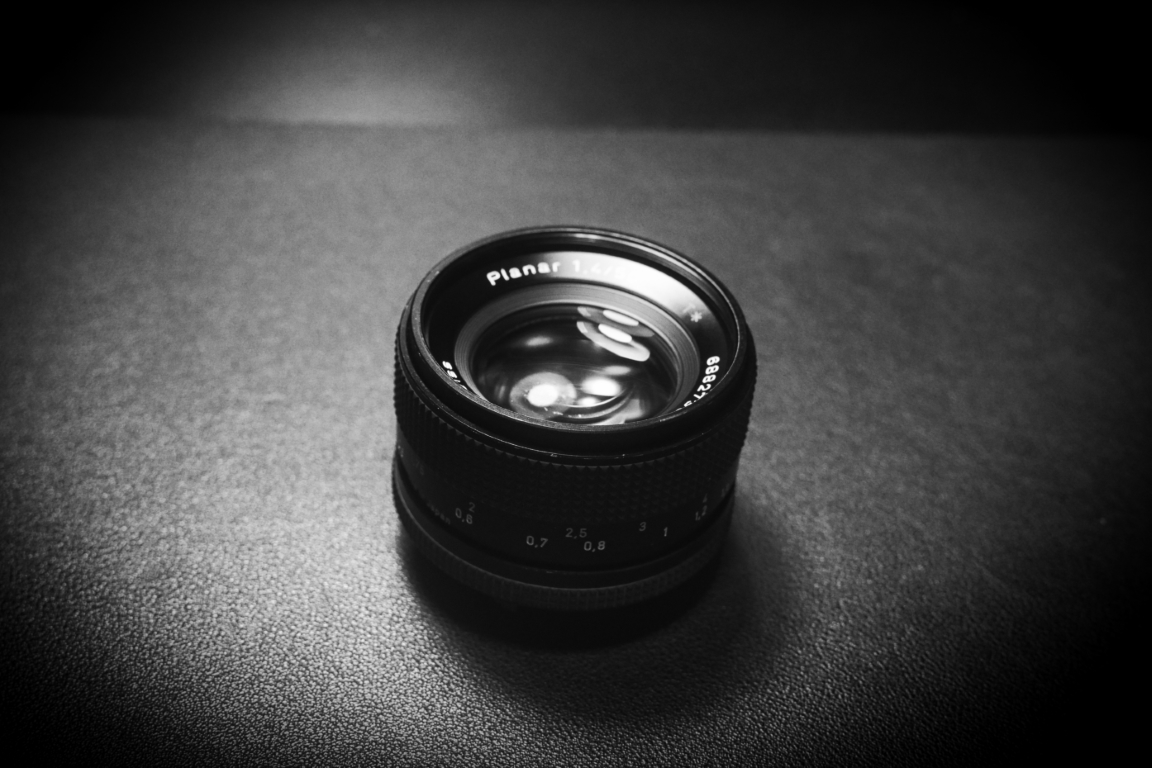 Carl Zeiss Planar T* 50mm F1.4 (MM)